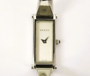 hatc2995-3 575再 GUCCI グッチ 1500L シルバー文字盤 QZ クォーツ レディースウォッチ バングル 腕時計 腕周り約16.5cm 箱付き 稼働