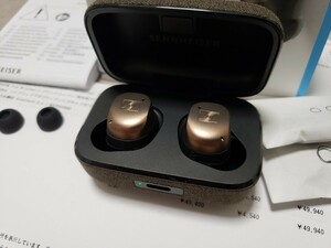 美品【Amazon.co.jp限定カラー】ゼンハイザー Sennheiser MOMENTUM True Wireless 4 ブラックコッパー　MTW4