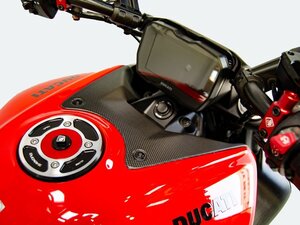 【国内在庫】DUCABIKE DBK ドゥカバイク ドライカーボン タンクカバー 艶なし DUCATI DIAVEL V4 ドゥカティ ディアベル ★