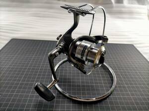 續【日本製】 シマノ 02 ツインパワーC3000 日本製 SHIMANO TWINPOWER スピニングリール 2011F