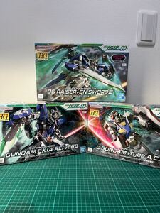 HG ダブルオーライザー＋GNソードⅢ ガンダムエクシア　リペアⅡ Oガンダム（実戦配備型）　未組立　ガンプラ