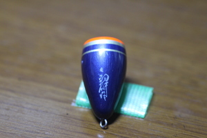 ☆ 釣研作 ☆ 小 カン付き サイズ 22.7ｍｍ・ 45.2ｍｍ・ 9ｇ