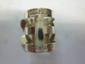 ◆◆ SELMER セルマー ソプラノサックス メタルマウスピース用リガチャー中古品◆◆