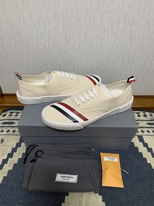 11 新品 THOM BROWNE HERITAGE TRAINER ストライプ スニーカー トムブラウン