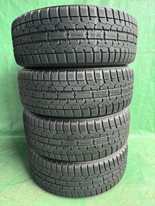 215/55r17 94Q スタッドレス　TOYO GARIT GIZ 中古　4本セット　格安　送料込み　新潟発