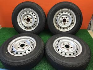 4B-189) 165R13 LT 8PR BRIDGESTONE V600 2022年 8分山 5J PCD114.3 5穴 マツダボンゴ 日産バネット等 