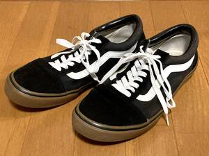 VANS OLD SKOOL ガムソール ブラック US10 28cm ULTRACUSH ローカット スニーカー 中古 オールドスクール 黒 スエード キャンバス スケボー