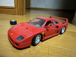 ブラーゴ フェラーリ F40 1/18