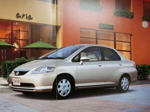 ★送料無料♪即決！ ■ホンダ フィット アリア カタログ ◇2002年 全22ページ 美品♪ ◆HONDA FIT ARIA