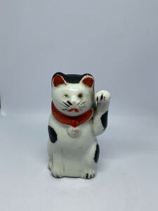 時代物 招き猫 色絵 陶器 縁起物 置物 インテリア オブジェ 民芸 猫人形 大正 昭レトロ 骨董