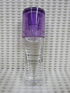 （つ-V-8007）BVLGARI OMNIA AMETHYSTE ブルガリ オ厶ニア アメジスト 香水 フレグランス ５ml 残量９割以上 中古