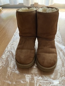 【訳アリ】UGG　アグブーツ　全長約３０ｃｍ　サイズ不明　　中古品