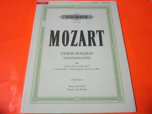 輸入楽譜　Violin Sonatas: K454, 481, 526, 547; Variations K359, 360; Urtext　別冊付き　ヴァイオリン　ソナタ　モーツァルト