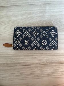 長財布 ルイヴィトン LOUIS VUITTON