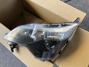 良品★トヨタ スペイド NCP141 NSP140 左 ヘッドライト ヘッドランプ ユニット キセノン HID KOITO 52-261 81185-52F50