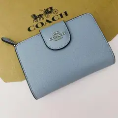 COACH 水色 二つ折り財布 新品未使用