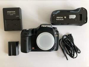 PENTAX K10d デジタル一眼レフカメラ ボディ本体 純正バッテリー2個 バッテリーグリップ 充電器 取扱説明書 オーナーズbook