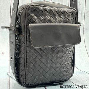 【美品】BOTTEGA VENETA ボッテガヴェネタ メンズ ショルダーバッグ ポシェット 斜め掛け イントレチャート 本革 ビジネス ダークブラウン