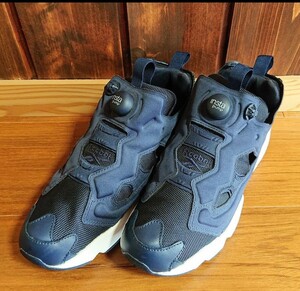 25.5 良品 Reebok INSTAPUMP FURY OG インスタポンプフューリー スニーカー V65752 リーボック インスタ ポンプフューリー ネイビー 紺