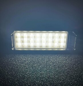 激白光 ! 交換式 ! LED ナンバー灯 ライセンスランプ ムーヴコンテ L575S L585S カスタムX カスタムG カスタムRS リミテッド VS