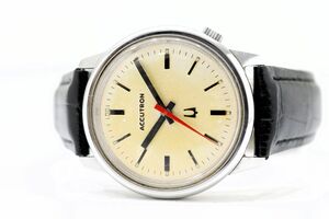 636　BULOVA ACCUTRON QZ　　N1　Cal.2180 Ref.952　　ブローバ アキュトロン 音叉時計 クォーツ メンズ 腕時計 刻印あり ビンテージ