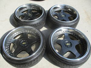 ケーニッヒ　１８in　超希少品　深リム　引っ張りタイヤ　ＰＣＤ１１４．３　５穴　１１ＪＪ　ＯＦＦ－２２　２１５／３５Ｒ１８　ＧＴＲ