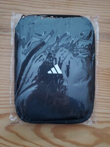 adidasトラベルセキュリティバッグ