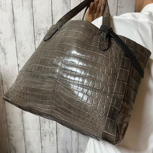 極美品/入手困難●マット クロコダイル トートバッグ A4収納 メンズ ビジネス センター取り ハンド ブリーフ ワ二革 鰐 グレー 希少カラー