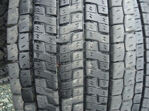 ○　パ4426②　■275/80Ｒ22.5　２本価格■　送料無料　１７年製　ＺＥＮ903ＺＷ　地山 高床 大型トラック 積載車　スタッドレス　冬