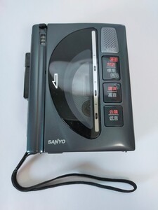 SANYO MR-57 カセットプレーヤー