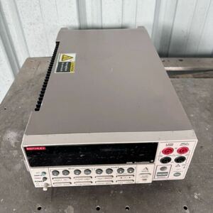 KEITHLEY ケースレー SourceMeter ソースメーター 2400 中古品 本体のみ　