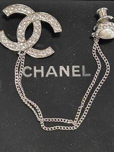 CHANEL チェーンブローチ