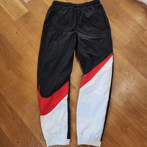 Mサイズ 新品正規品 NIKE HBR STMT WOOVEN PANTS　ナイキ　 ウーブンパンツ メンズ　ナイロンパンツ　AR9895-011　黒　ブラック