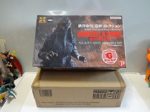 酒井ゆうじ 造形コレクション　GODZILLA 2002　ゴジラ　 X-PLUS エクスプラス　未開封　未使用品　綺麗です。ゴジラ　2002　東宝