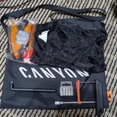 CANYON サコッシュ&工具セセット