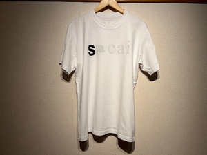 ♪送料無料★sacai★名作★半袖カットソー★転写 フルロゴプリント★クルーネック★半袖 Tシャツ ①★サカイ★AD2022★0353S★白★3(L)♪