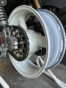 ZRX400用ZRX1200流用ワイドリアホイール・17X5.5