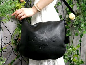 超美品●LOEWE ロエベ●ヘリテージ●ロゴ型押し●カーフ レザー 本革●ショルダー バッグ●黒●G金具●斜め掛け●B5 収納 かばん●Js47532