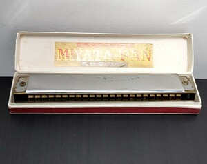 ハーモニカ MIYATA-FAN ミヤタ・ファン/23 HOLES 23穴 宮田東峰先生監製 教育楽器/中古品