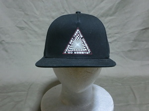 ★USA購入 アメカジ バンズ【VANS】【VANS EST.1966 THE ORIGINAL RUBBER CO.】トライアングルロゴプリント入りCAP BLACK★