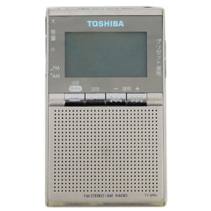 【中古】【ゆうパケット対応】TOSHIBA ワイドFM/AMポケットラジオ TY-SPR6-N 本体のみ [管理:1150029871]