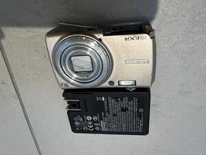 フジフィルム FUJIFILM FINEPIX F200 ジャンク品