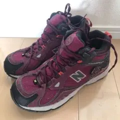 【美品】New Balance 703 トレッキングシューズ パープル25cm