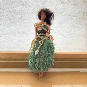 ビンテージ　バービー　ハワイアンバービー　マテル社　1966 MATTEL.INC 1966 vintage Barbie doll