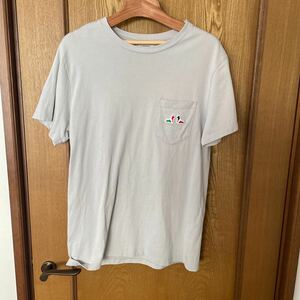 MAISON KITSUNE メゾンキツネ 半袖Tシャツ ポケT