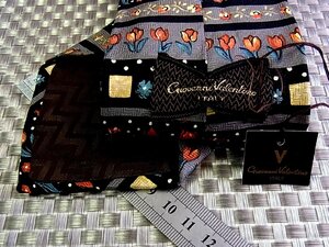 ♪1899S♪新品【花 チューリップ 植物 柄】バレンティノ【VALENTINO】ネクタイ