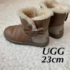 ✨UGG アグ ムートンブーツ レザー サイドリボン✨