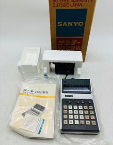 【中古】SANYO サンヨー サコム ミニ ポータブル 電子式 計算機 CX-2105C 昭和 レトロ アンティーク 現状品 未チェック DM1209M