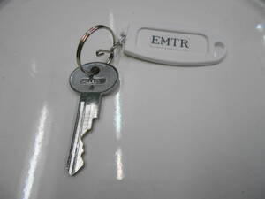 コピーキー EMTR エレベーター キー 鍵 カギ トランク EMTR422 EMTR キー 複製品 1本　注※純正キーではありません