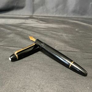 MONTBLANC モンブラン 万年筆 MEISTERSTUCK マイスターシュテュック No.146 ペン先 4810 14C 585 筆記用具 